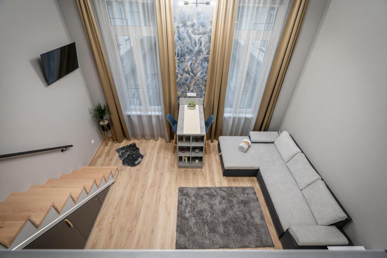 Petite Elegance Apartment Budapest Bagian luar foto